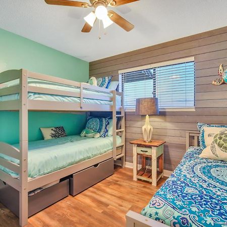 Welcome To Your Beachside Escape! Apartment Хилтън Хед Айлънд Екстериор снимка