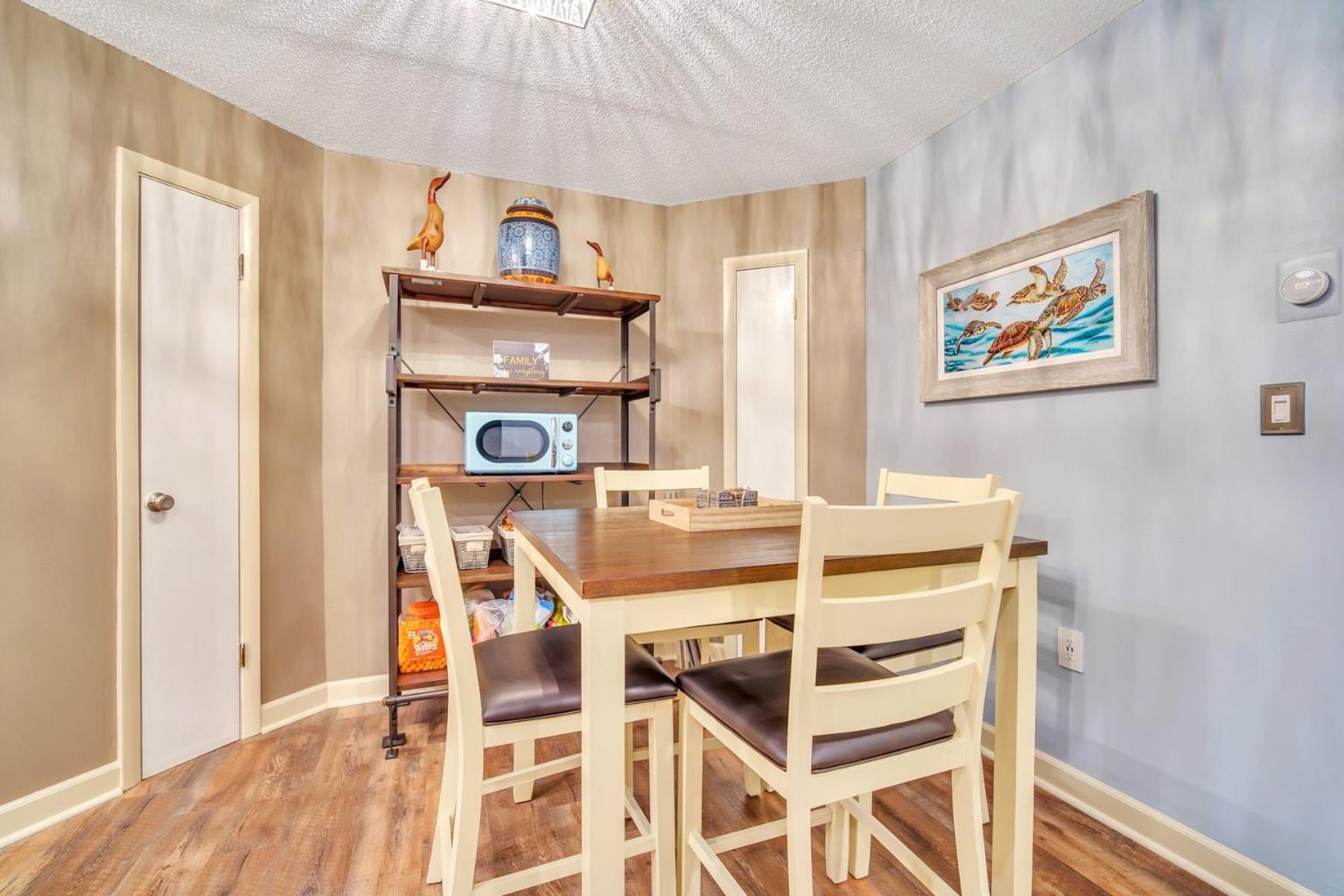 Welcome To Your Beachside Escape! Apartment Хилтън Хед Айлънд Екстериор снимка